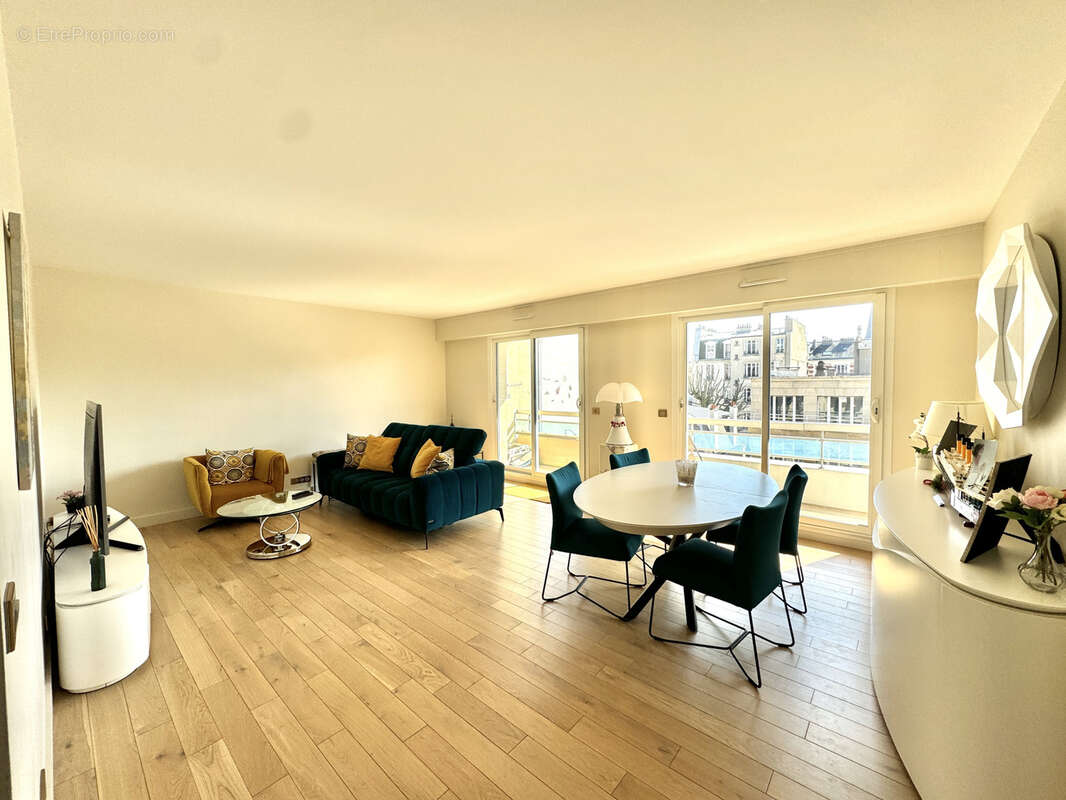 Appartement à SAINT-MANDE