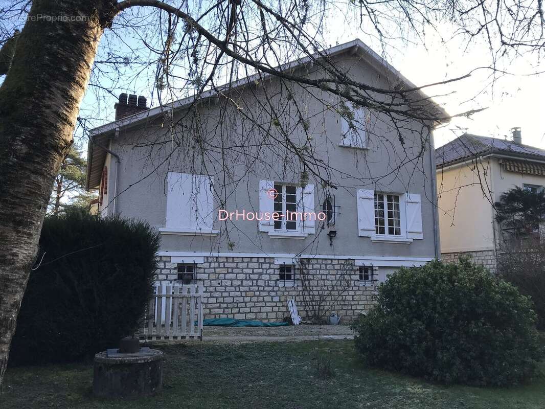 Maison à EXCIDEUIL