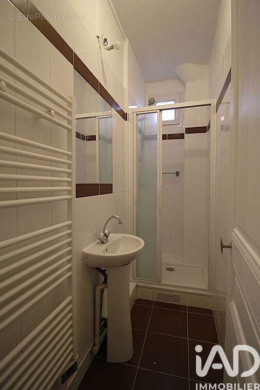 Photo 9 - Appartement à SAINT-MAUR-DES-FOSSES