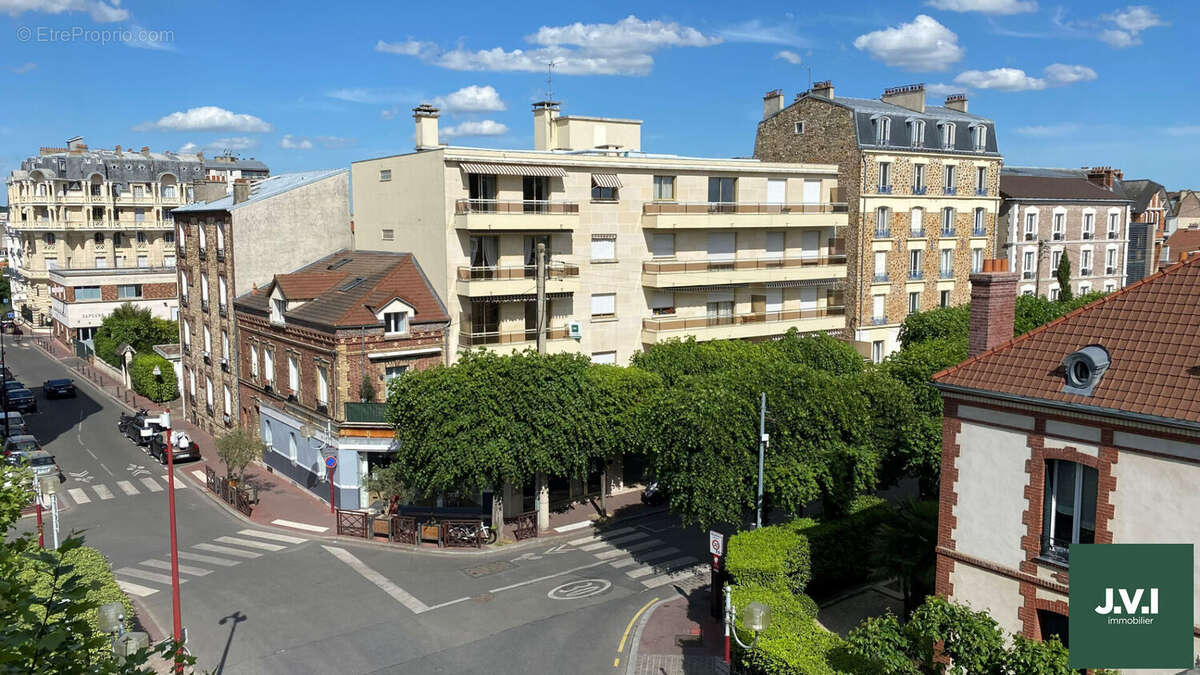 Appartement à ENGHIEN-LES-BAINS