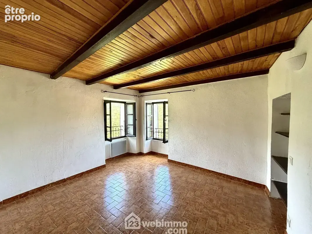 Chambre ou salon