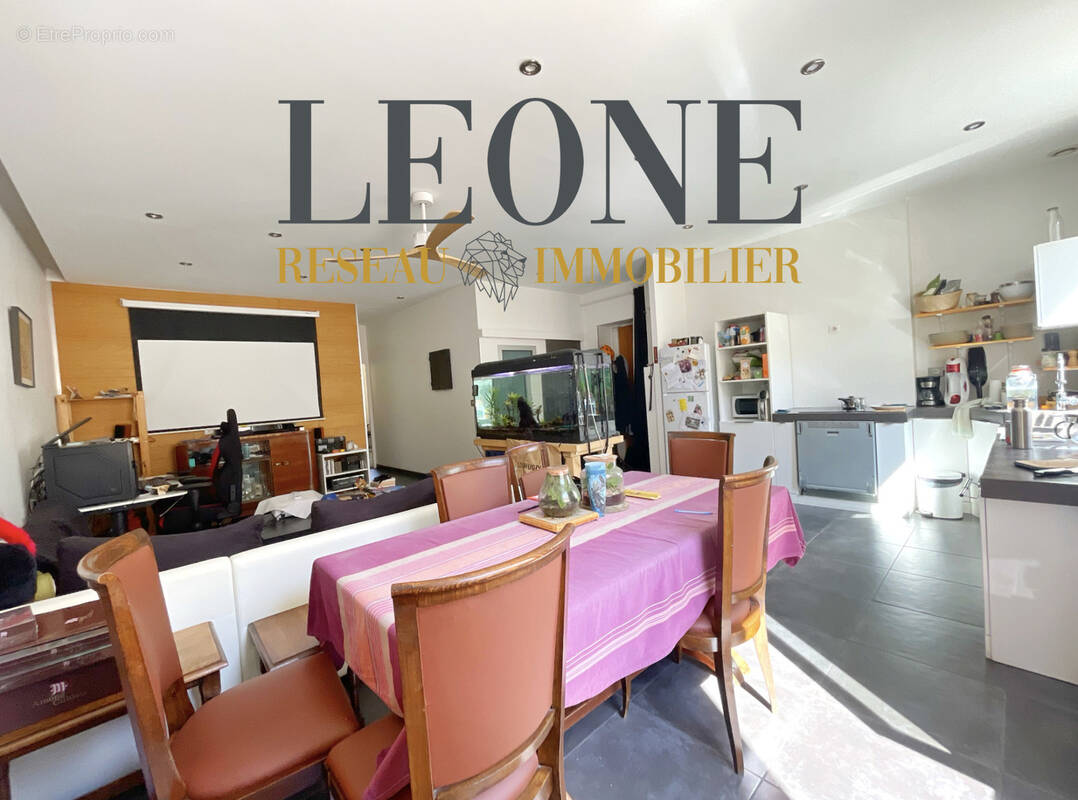 Appartement à OULLINS