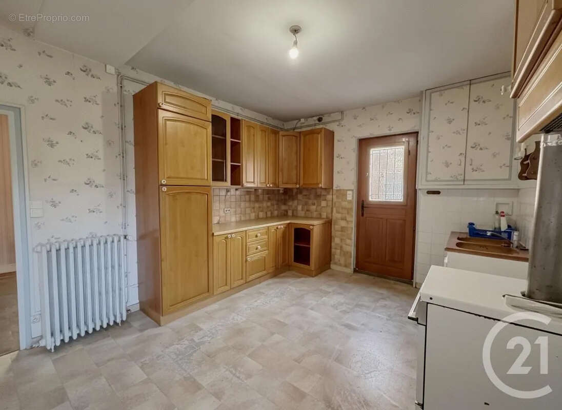 Maison à SENNELY