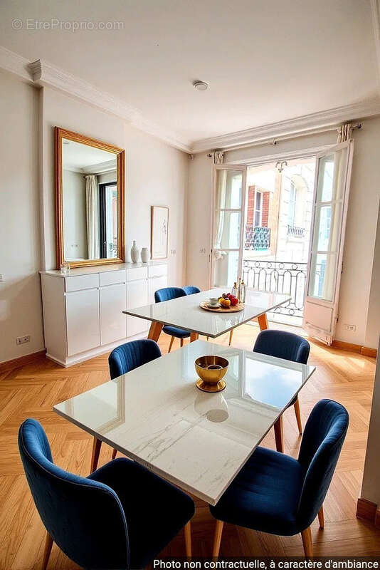 Appartement à PARIS-16E