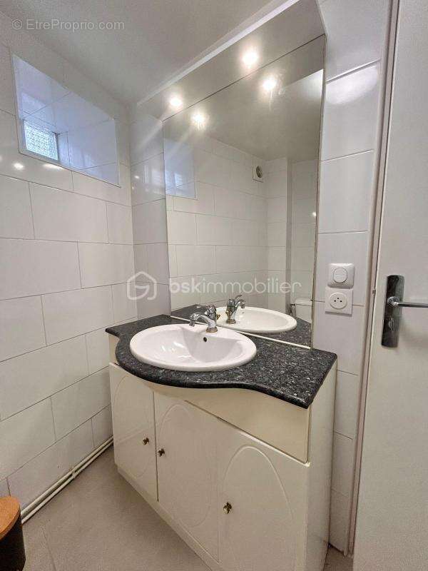 Un refuge urbain atypique : 28,30 m² de calme absolu - photo 11