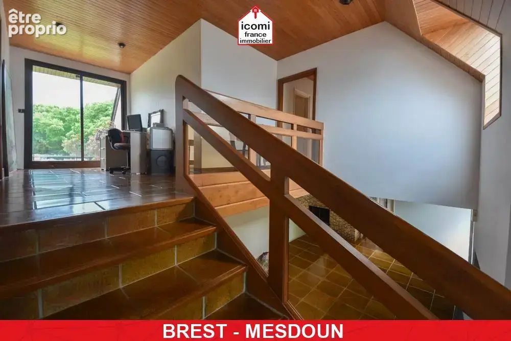 Finistere - brest (29200) - a vendre maison d’architecte de 248 m² – 5 chambres - jardin sans vis-vis de 2300 m² - garage de 41  - photo 8