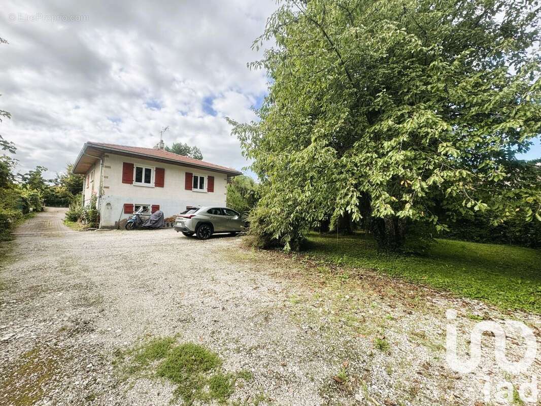 Photo 2 - Maison à VIRY