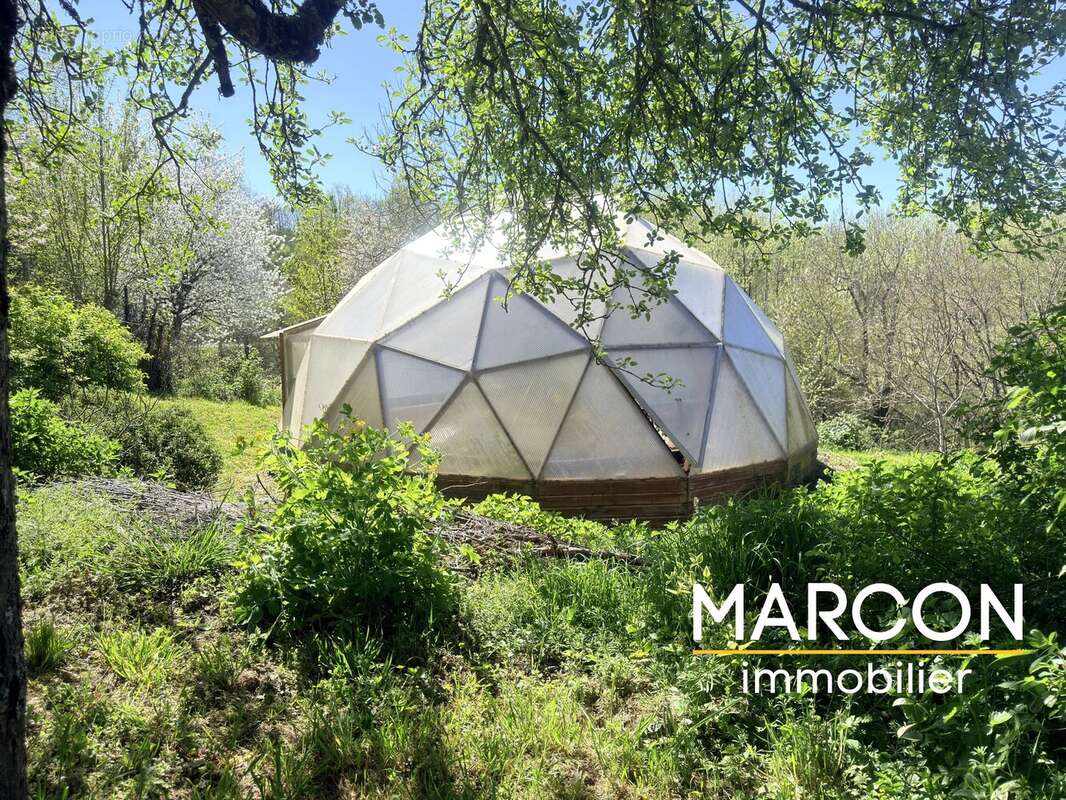 Maison à CHATELUS-MALVALEIX