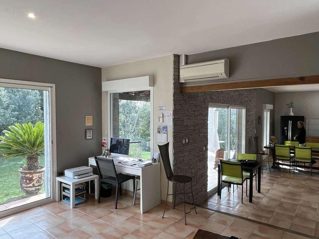 Maison à ORTHOUX-SERIGNAC-QUILHAN