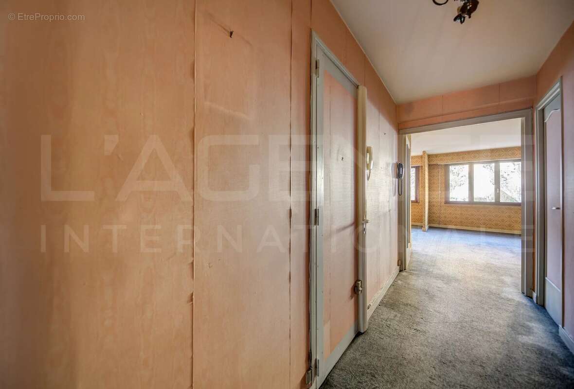 Appartement à PARIS-12E