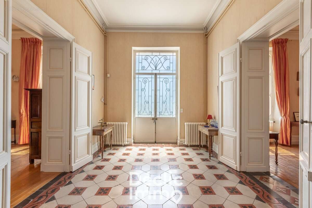 Maison à BLAYE