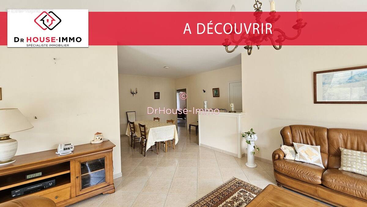 Maison à COULON