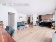 Appartement à SAINT-MAUR-DES-FOSSES