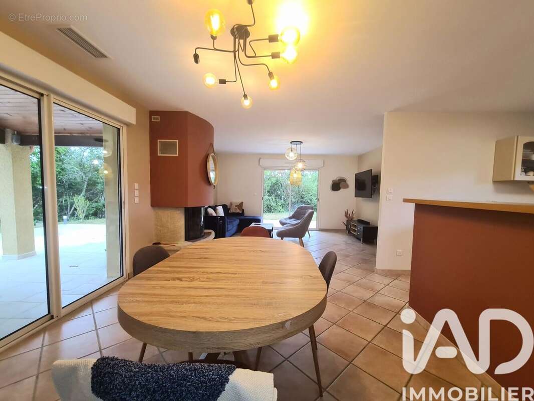 Maison 130 m² à Meauzac  - photo 6