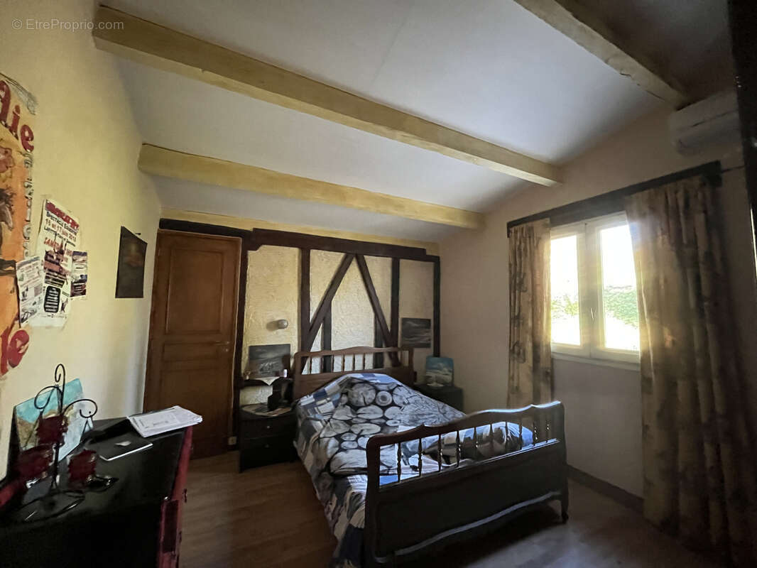 Maison à MAUVEZIN