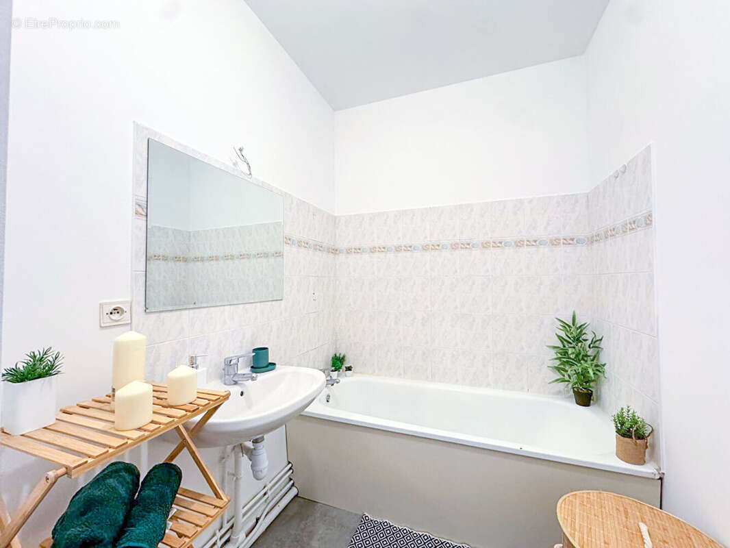 Appartement à DAMMARIE-LES-LYS