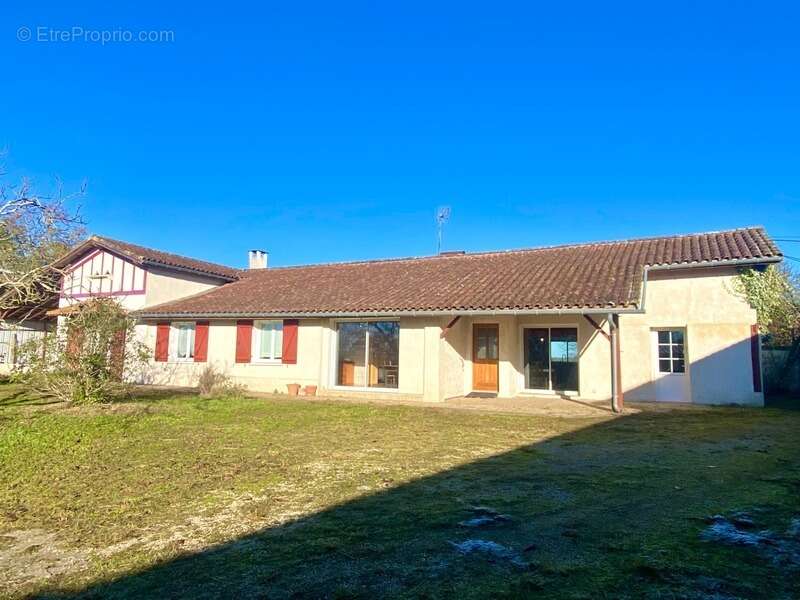 Maison à GRENADE-SUR-L'ADOUR