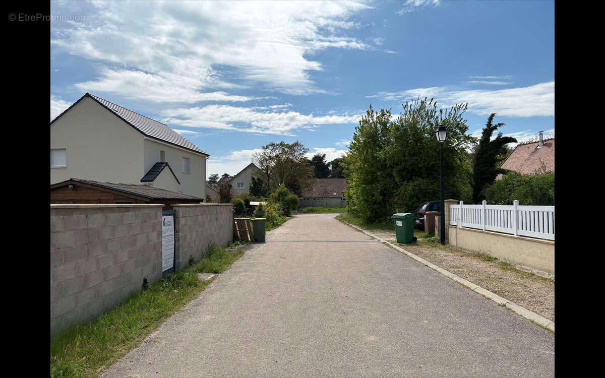 Photo 3 - Terrain à ORGERUS