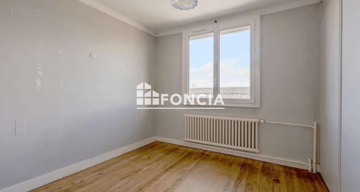 Maison à CONNERRE