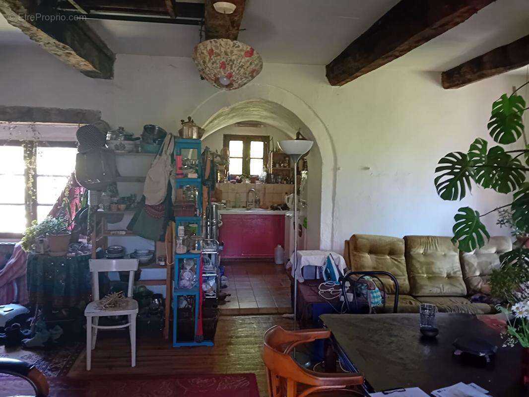 Maison à LIMOGNE-EN-QUERCY