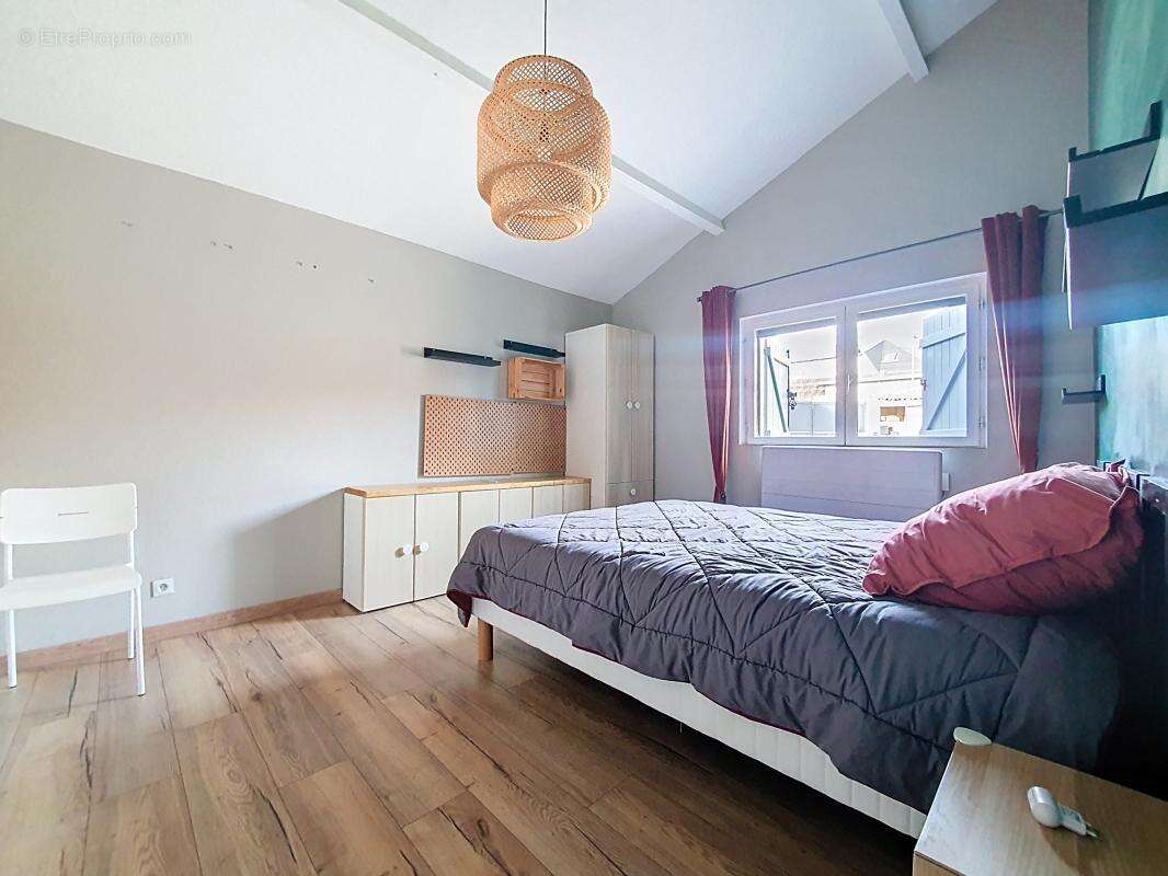 Maison à VILLETTE-DE-VIENNE