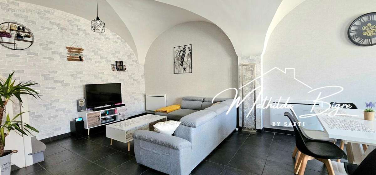 Photo 3 - Maison à SAINT-GERMAIN-LEMBRON