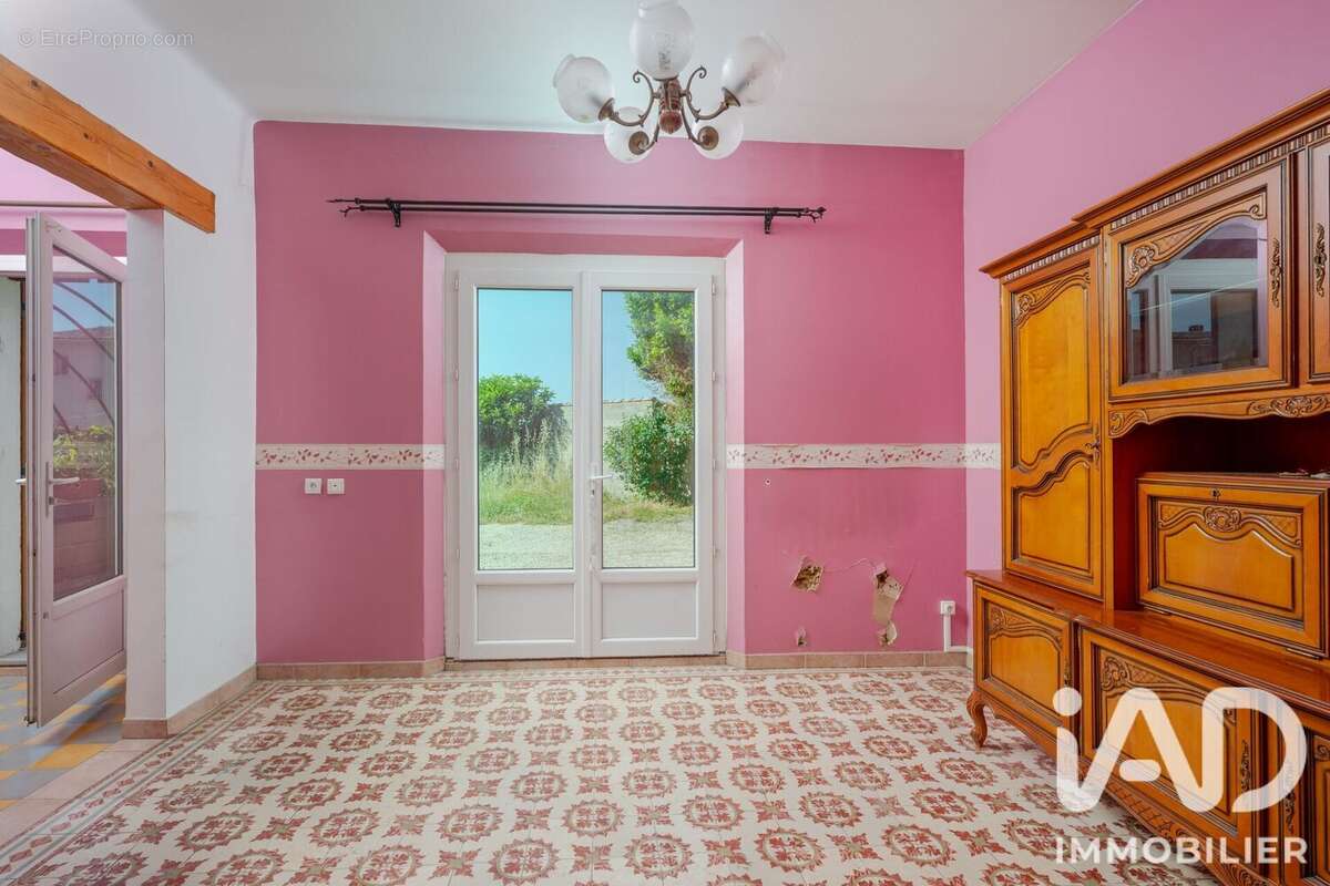 Photo 7 - Maison à SENAS