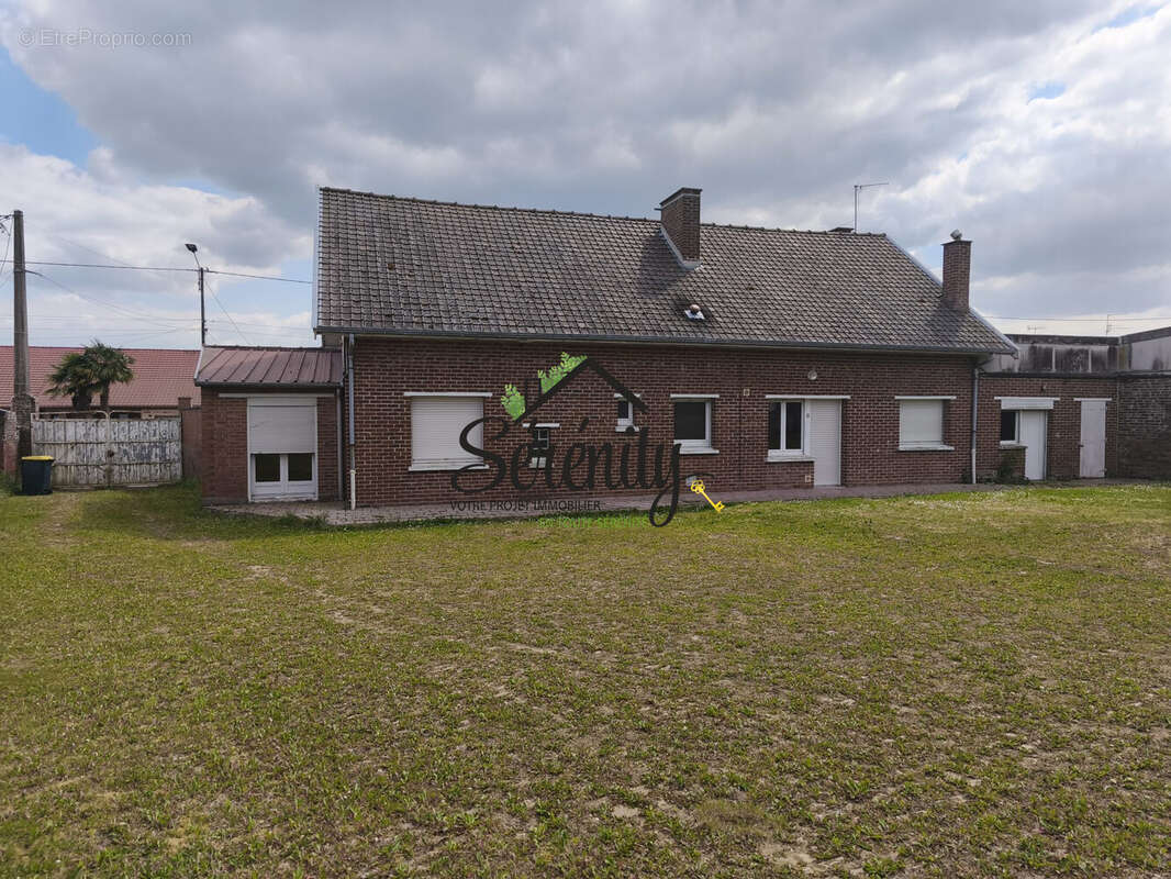 Maison à ECOURT-SAINT-QUENTIN