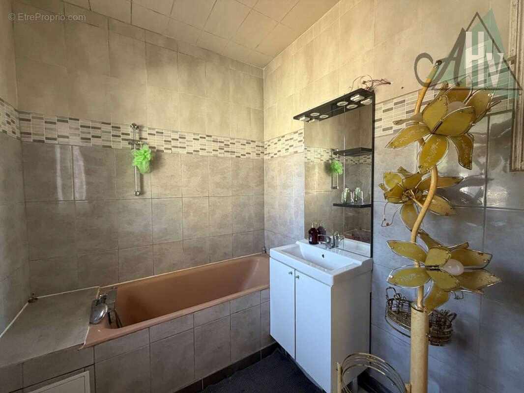 Maison fonctionnelle de plain-pied - 193 m2 - 7 pièces - Secteur Sourdun - photo 13