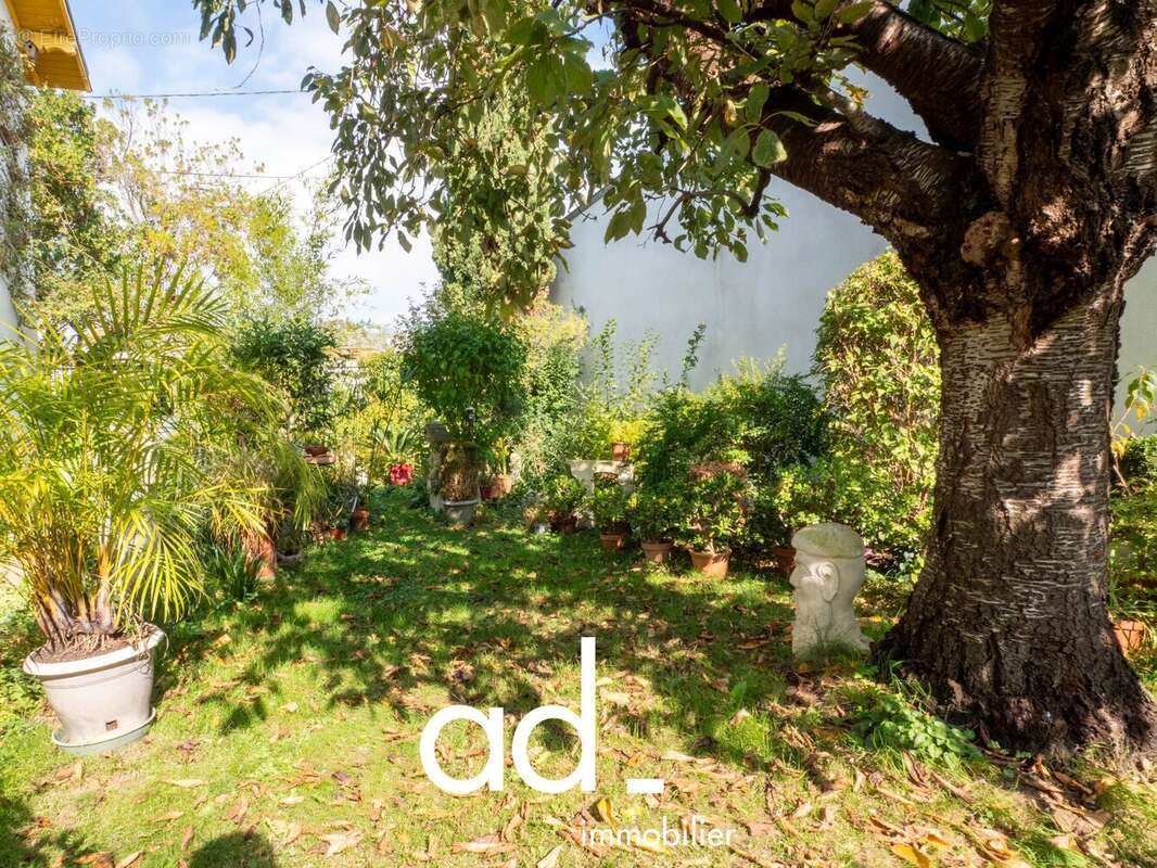 Maison à LA ROCHELLE