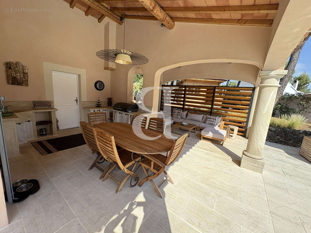 Maison 150 m² à Bedoin  - photo 4