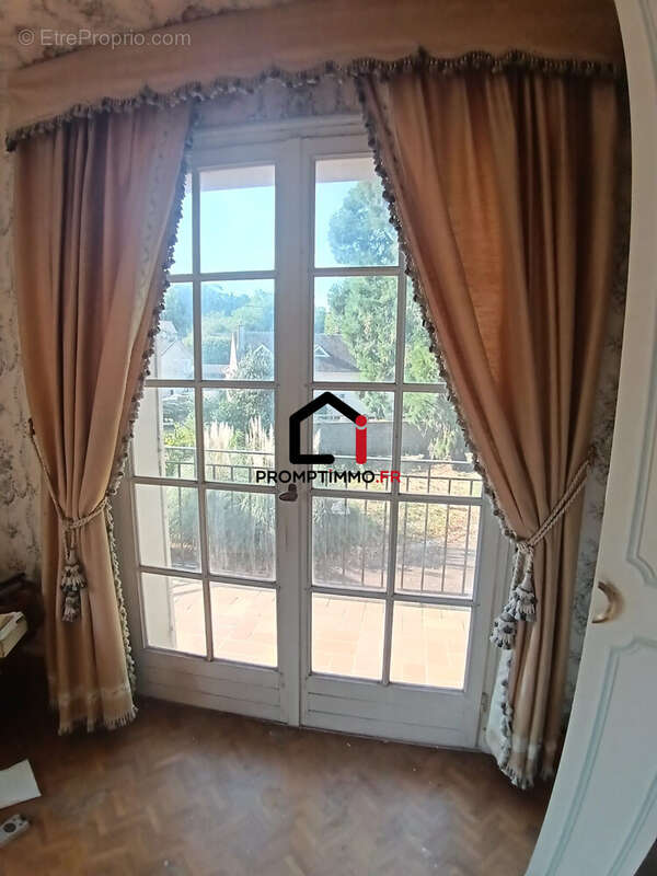 Maison 275 m² à Provins  - photo 5