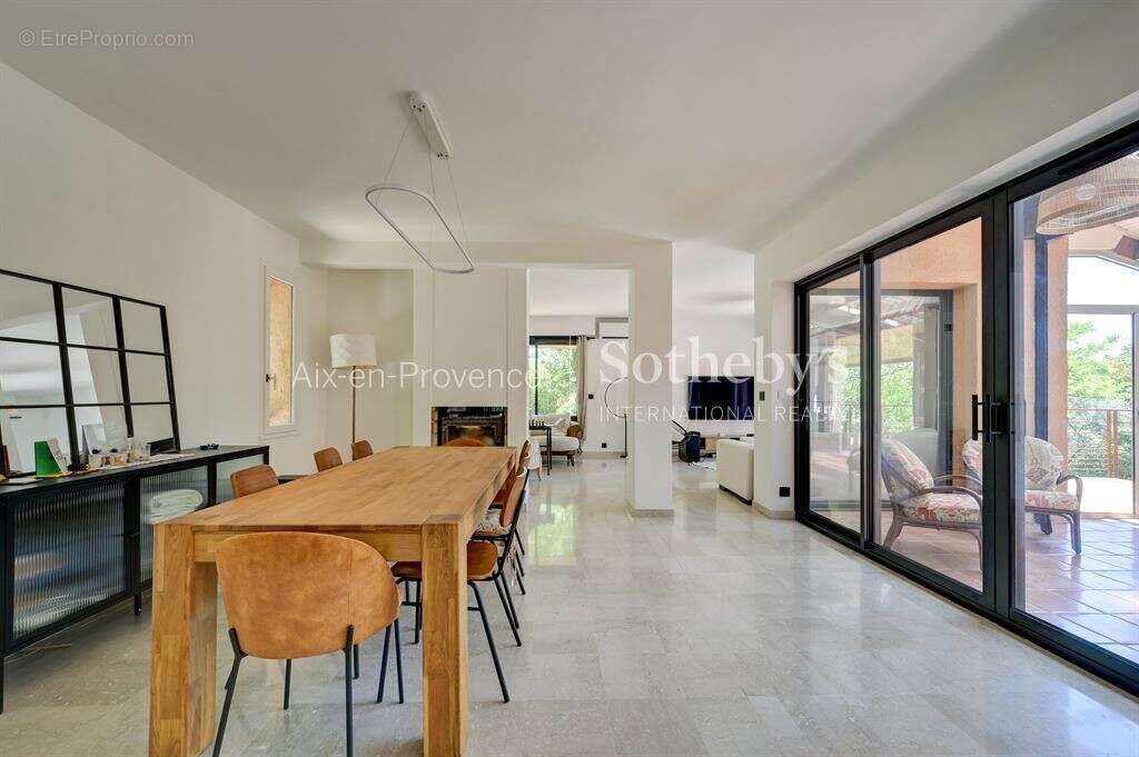 Maison à AIX-EN-PROVENCE