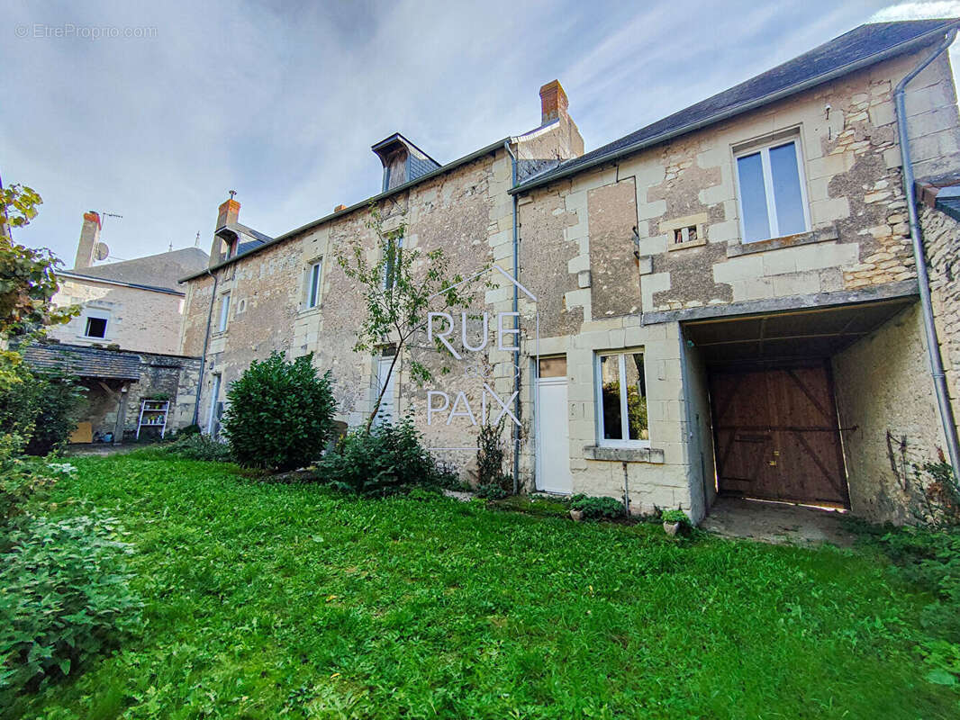 Maison à MONTHOIRON