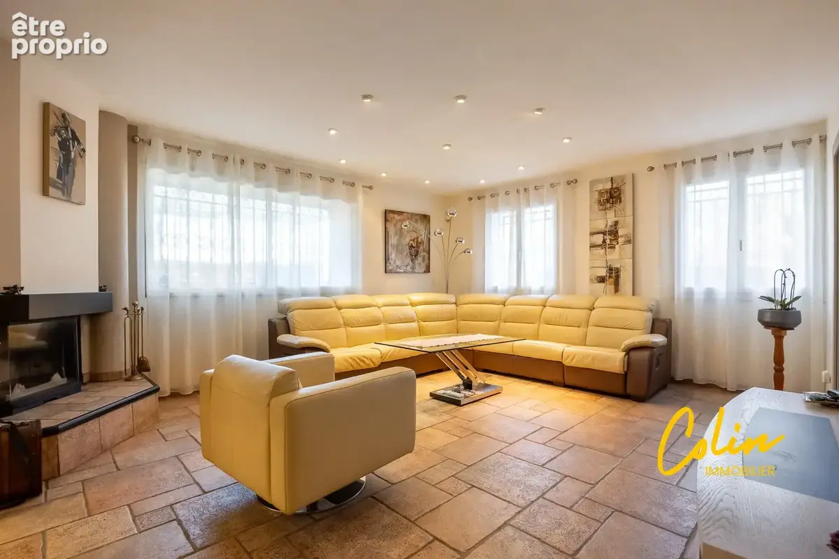 Maison 12 pièces 300 m² à vendre à Marseille-10e (13010) - photo 6