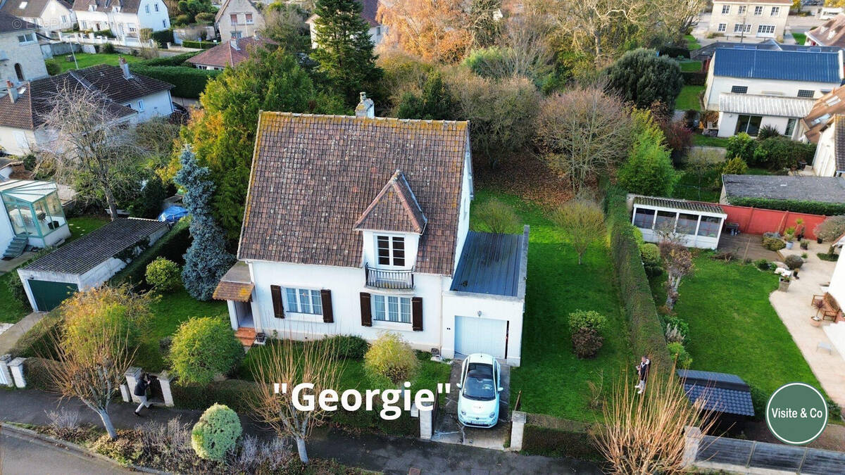 Maison à SAINT-CONTEST