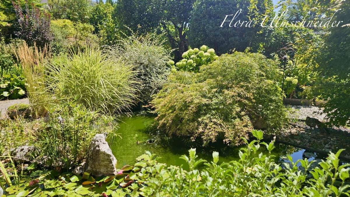 Maison familiale d'environ 135 m² avec vue panoramique, au cœur d'un écrin de verdure à CHANAZ (73). À seulement 25 minutes d'Ai - photo 22