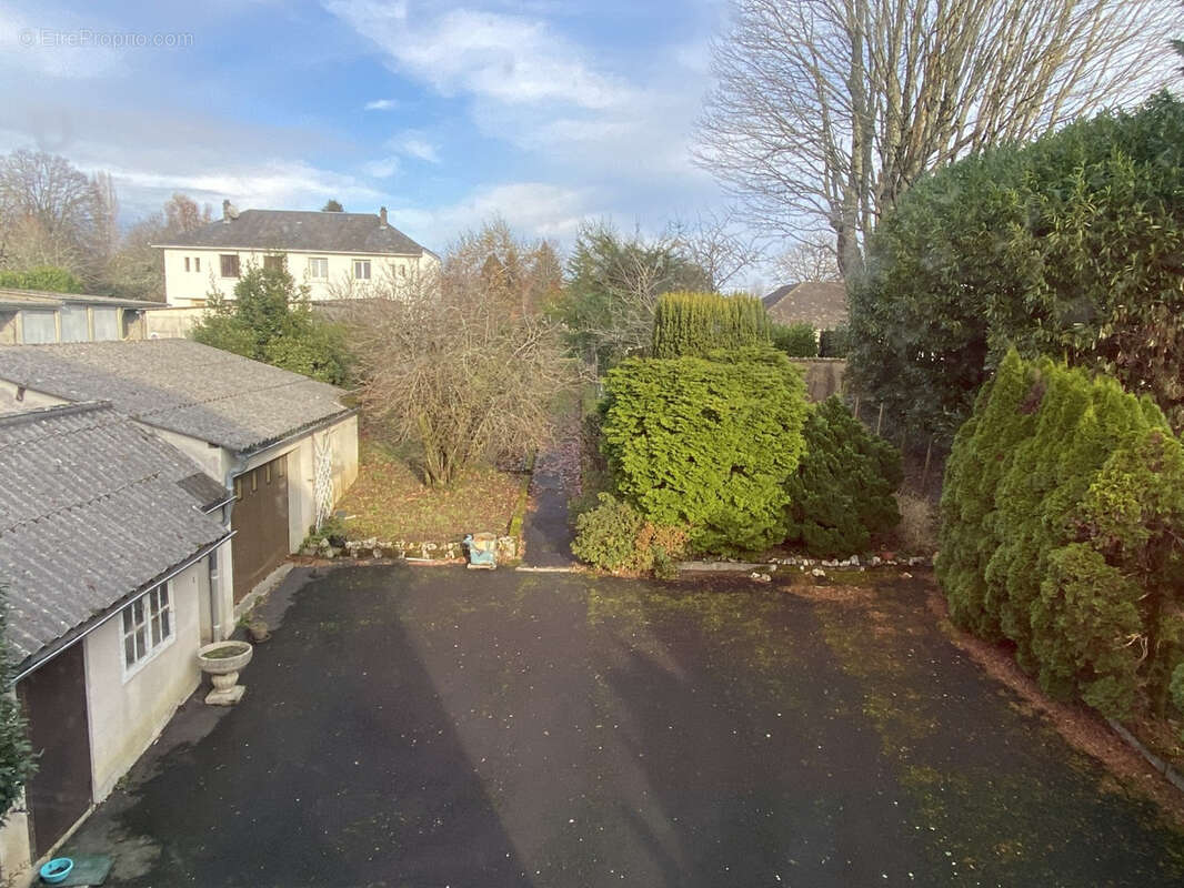 Maison à ARNAC-POMPADOUR