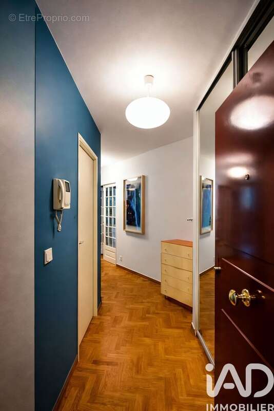 Photo 6 - Appartement à ISSY-LES-MOULINEAUX