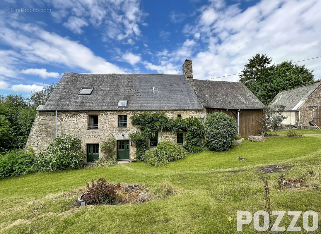 Maison à ANTRAIN