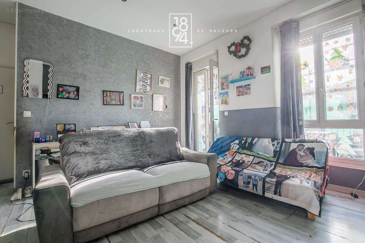 Appartement à MARSEILLE-10E