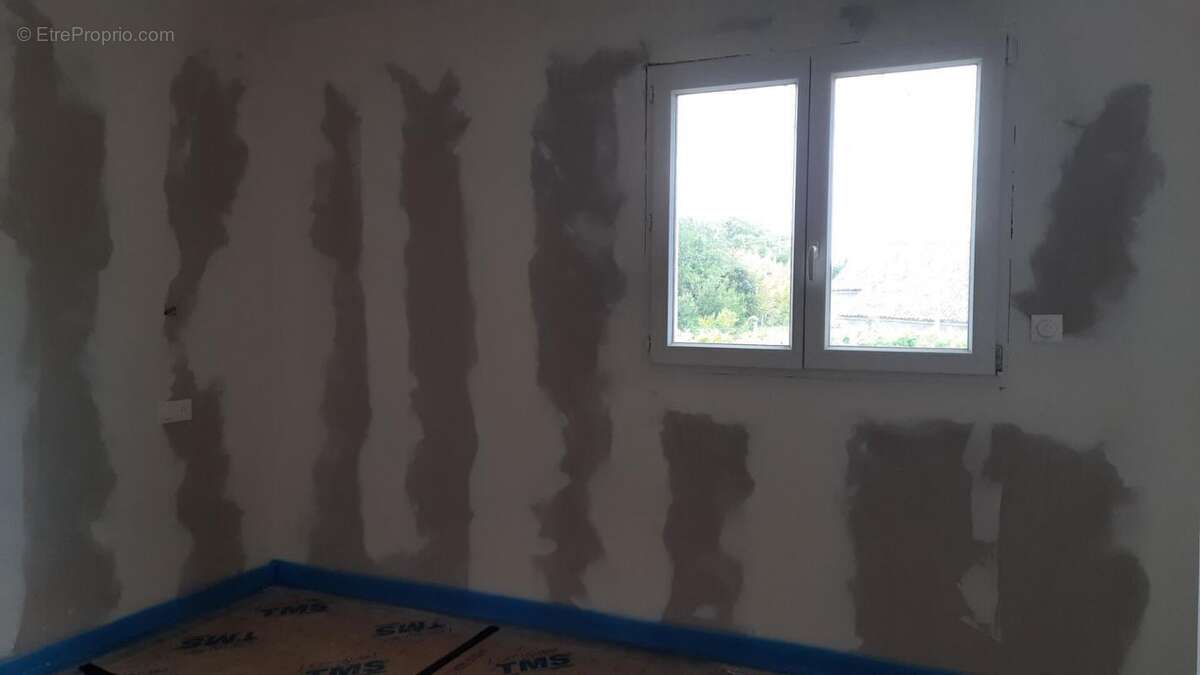 Maison à SAINT-CIERS-DU-TAILLON