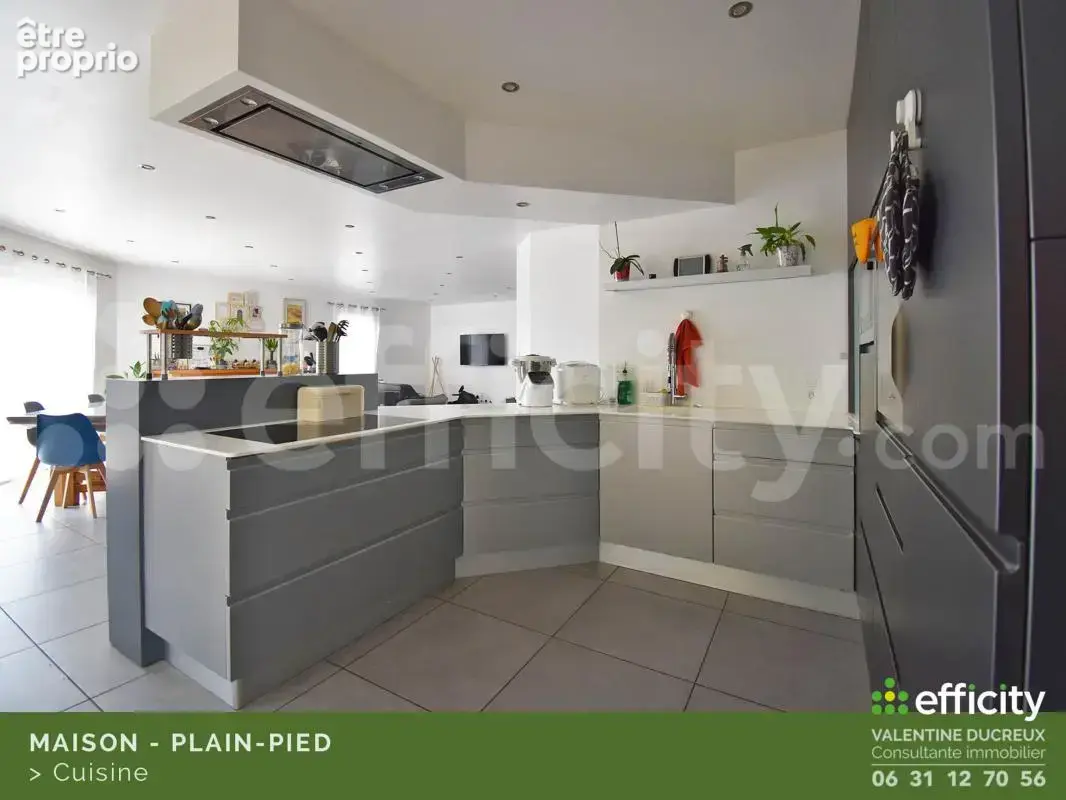 Maison 7 pièces 152 m² à vendre à Montrond-Les-Bains (42210) - photo 9