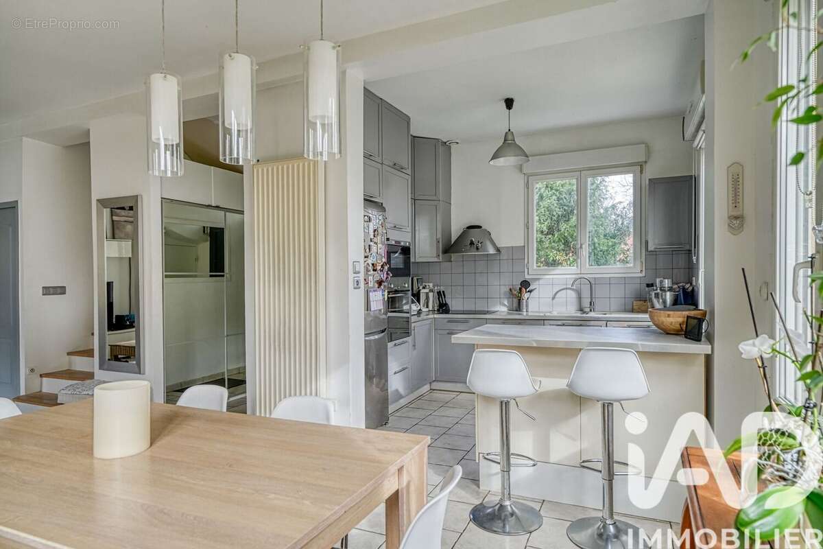 Photo 8 - Maison à MARLY-LE-ROI