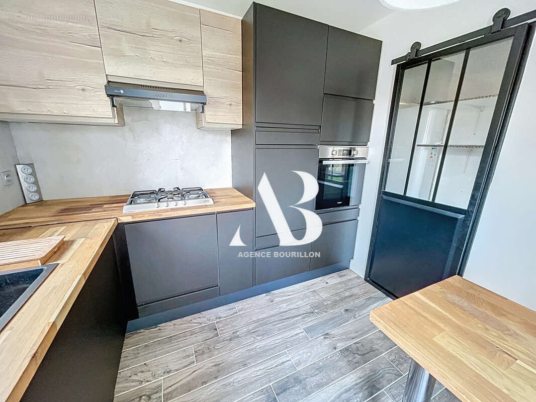 Maison à VERNEUIL-L'ETANG