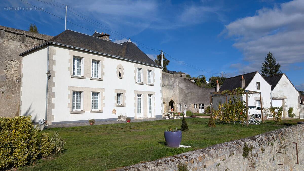 Maison à NOIZAY