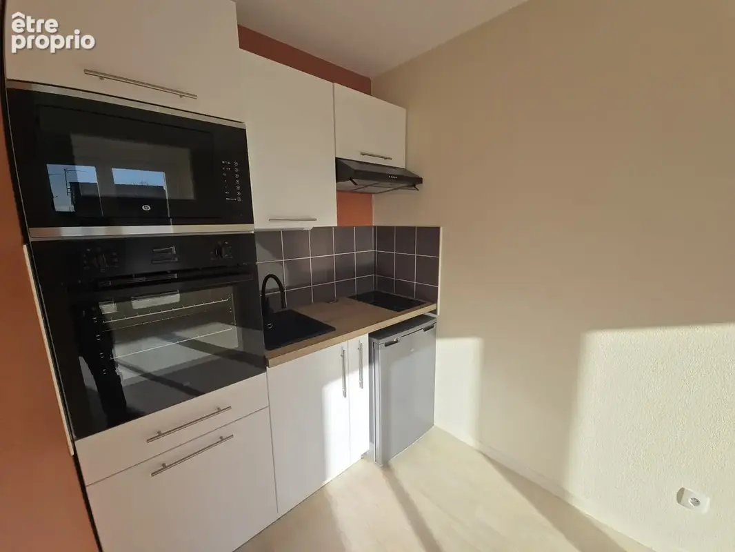 T2  renové de 41m2 avec 2 parkings à Castelginest - photo 4