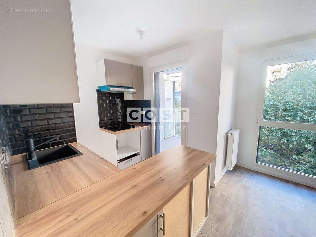 Appartement à BOIS-COLOMBES