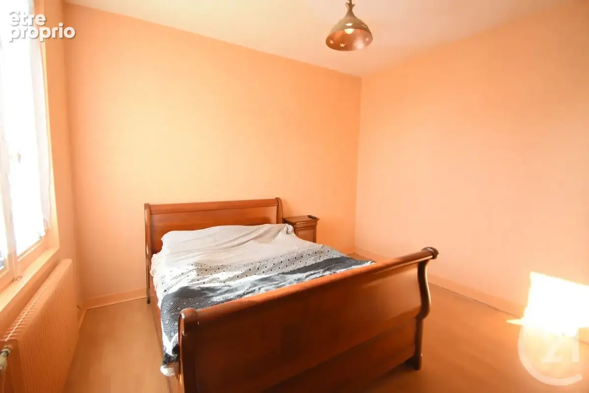 Maison 3 pièces 57 m² à vendre à Saint-Germain-Des-Fosses (03260) - photo 3