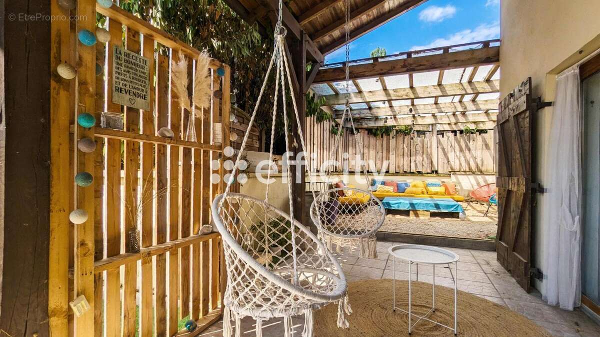 Maison 138 m² à Pont-De-Vaux  - photo 3
